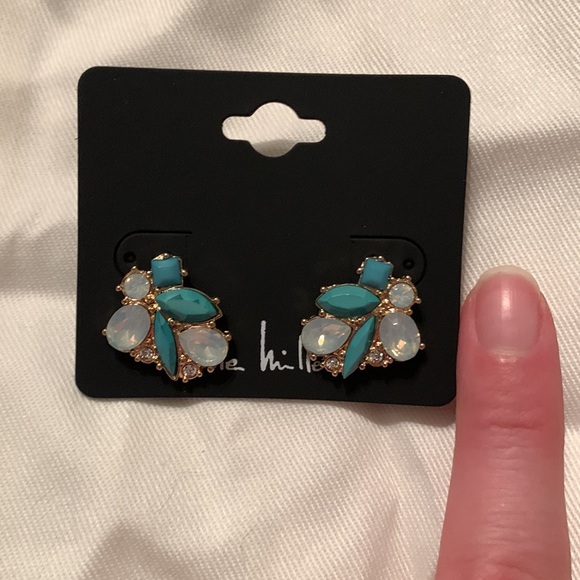 NWT Nicole Miller Earrings - Picture 3 of 3